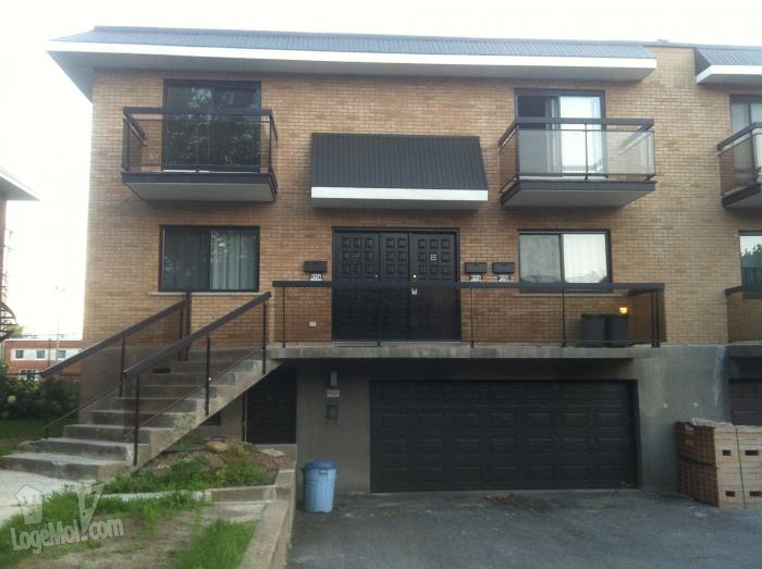 Appartement à Louer 4 ½ , 2 CAC Montreal/AhuntsicCartierville