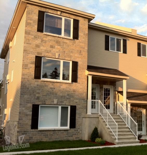 Appartement à Louer 4 ½ , 2 CAC St Lin des Laurentides